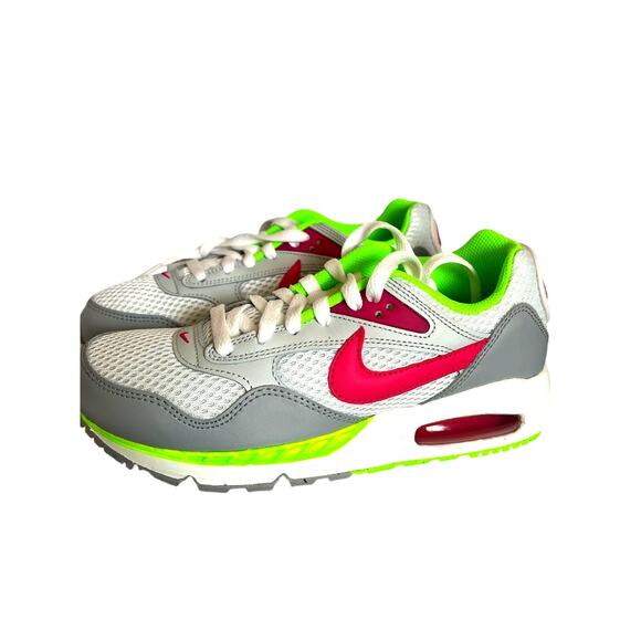 Nike Shoes - Nike Women's Air Max Correlate in white/fireberry/pure platinum, size 7 NIB